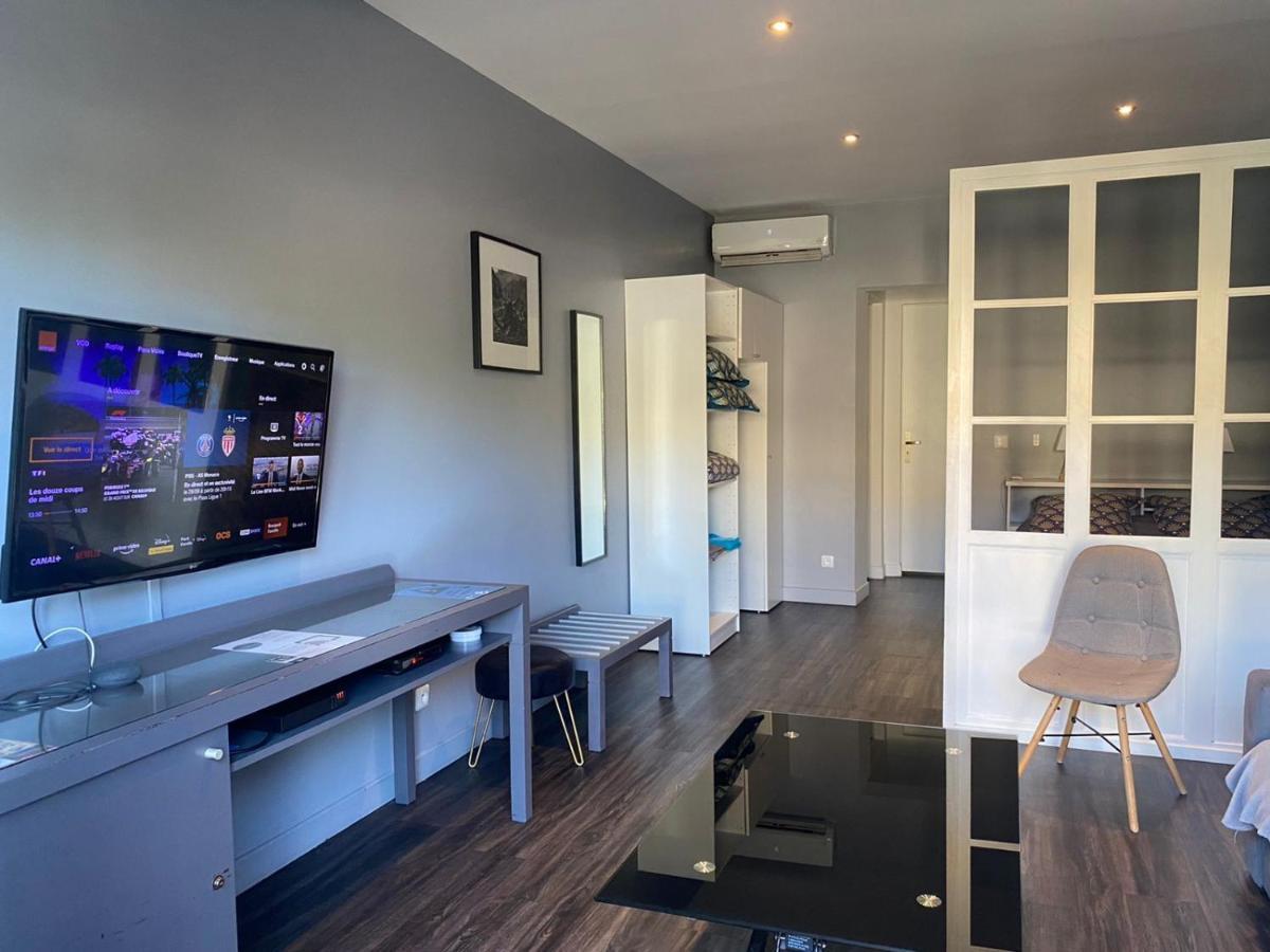 Апартаменты Fleur De Lys - St Denis Providence Gr - Onf Сен-Дени Экстерьер фото